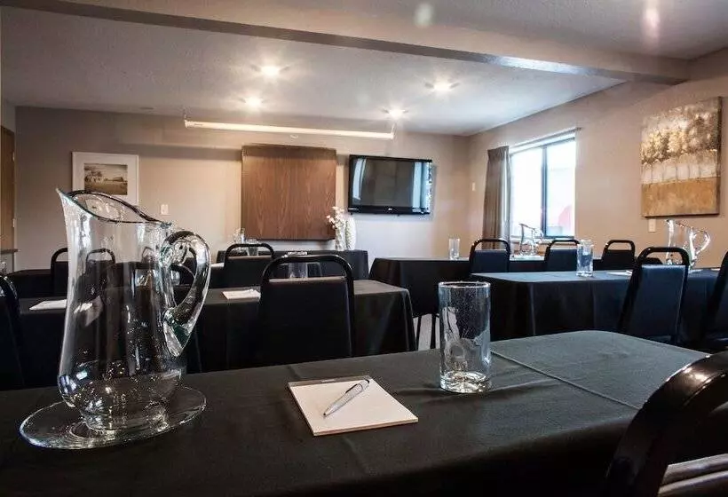 ホテル Heartland Inn Coralville