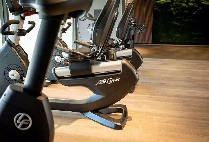 酒店 Hilton Chicago O'Hare Airport