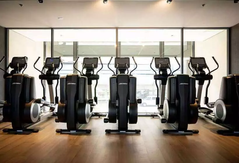 酒店 Hilton Chicago O'Hare Airport