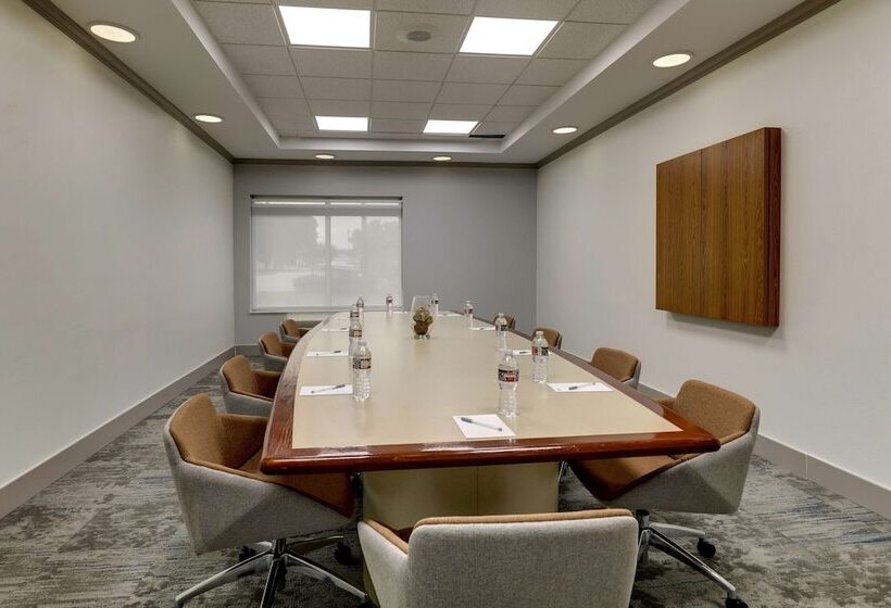 فندق Hilton Garden Inn Fort Worth/fossil Creek