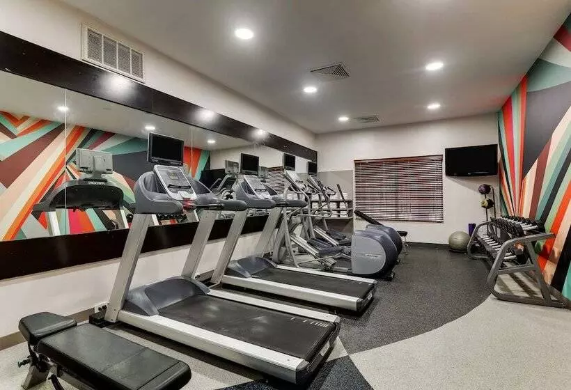 Отель Hilton Garden Inn Fort Worth/fossil Creek