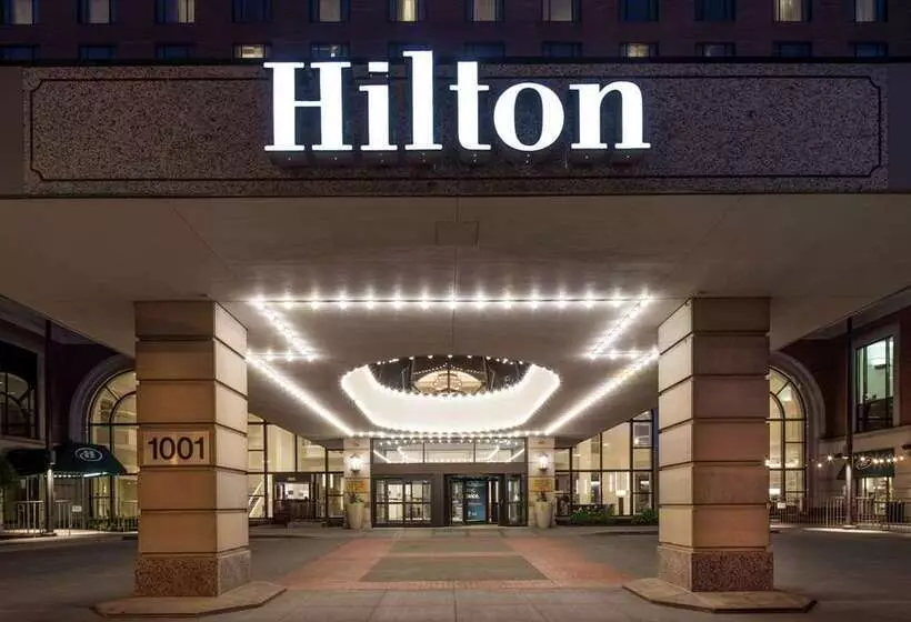 酒店 Hilton Minneapolis