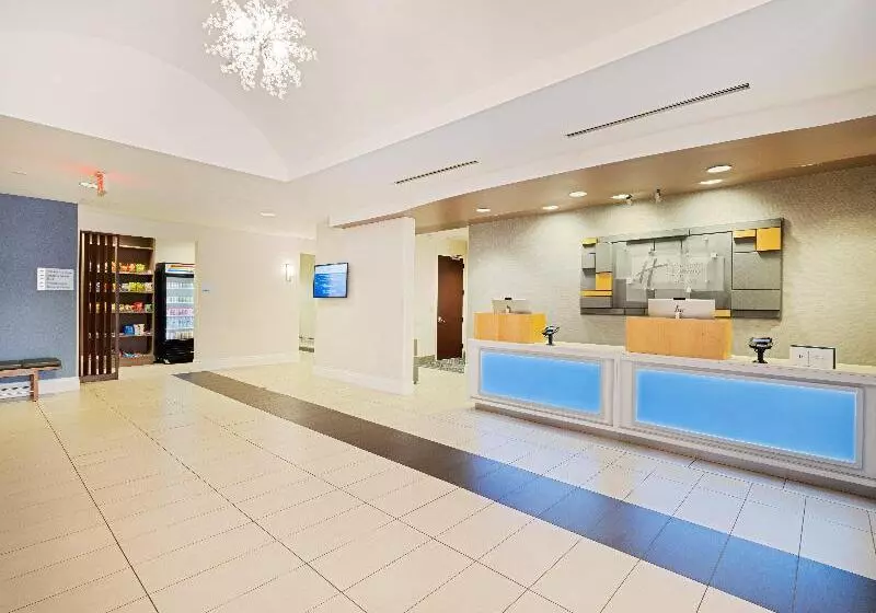 Holiday Inn Express Hotel & Suites Ft. Lauderdale Plantation, An Ihg
