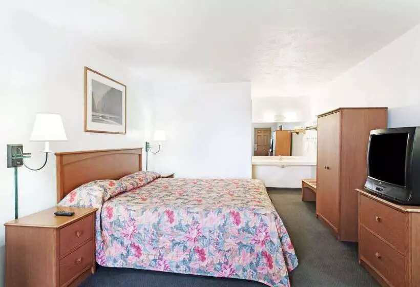 Мотель Knights Inn Wendover