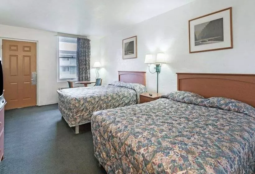 Мотель Knights Inn Wendover