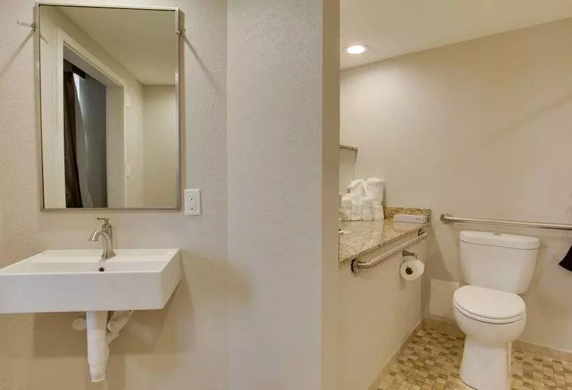 The Hotel Hot Springs