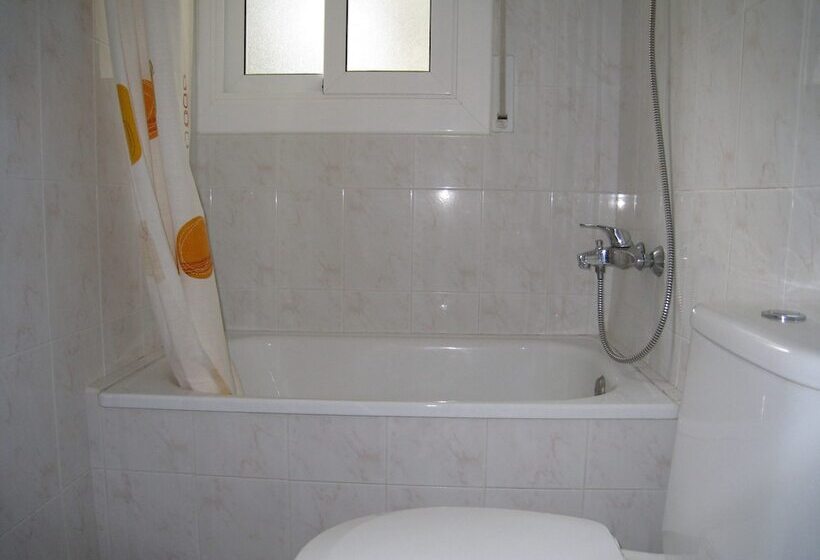 Apartamento Económico Camino Ronda   110