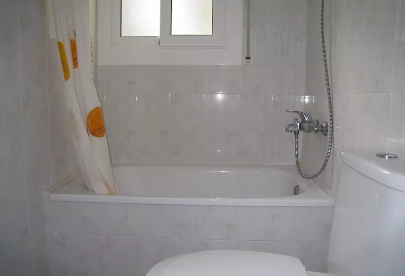 Apartamento Económico Camino Ronda   110