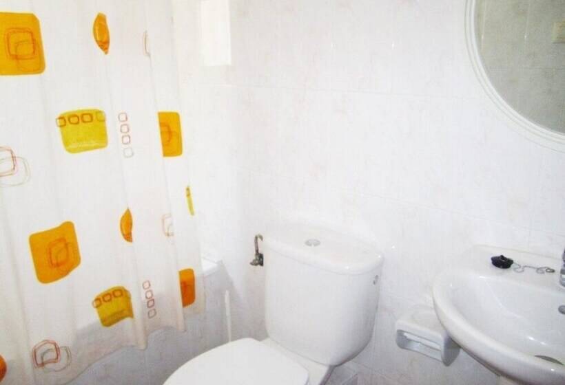 Apartamento Económico Camino Ronda   110