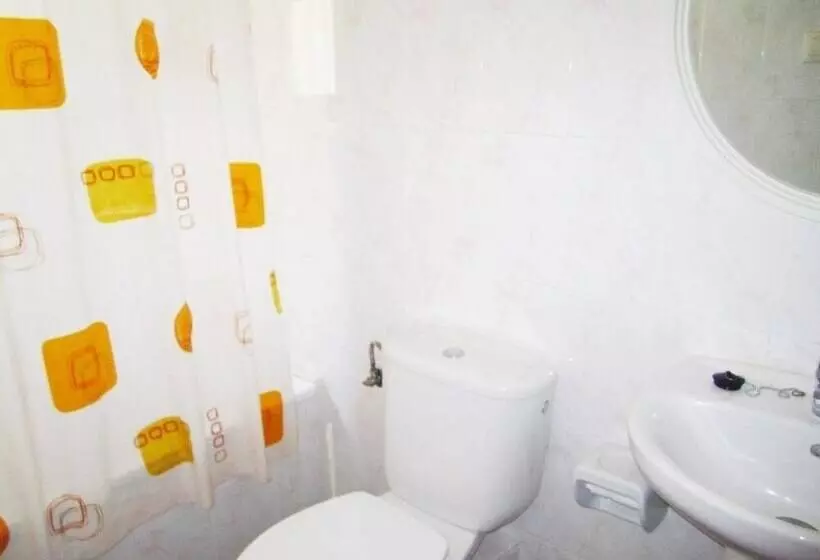 Apartamento Económico Camino Ronda   110