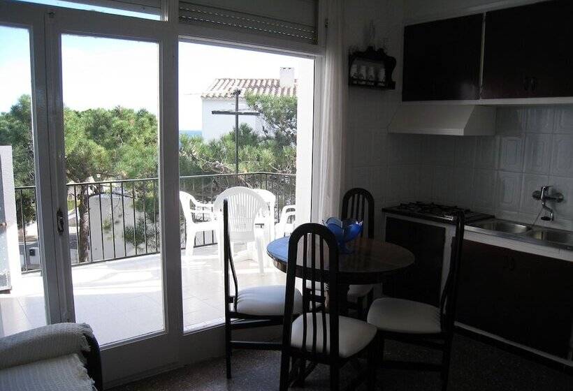 Apartamento Económico Camino Ronda   110