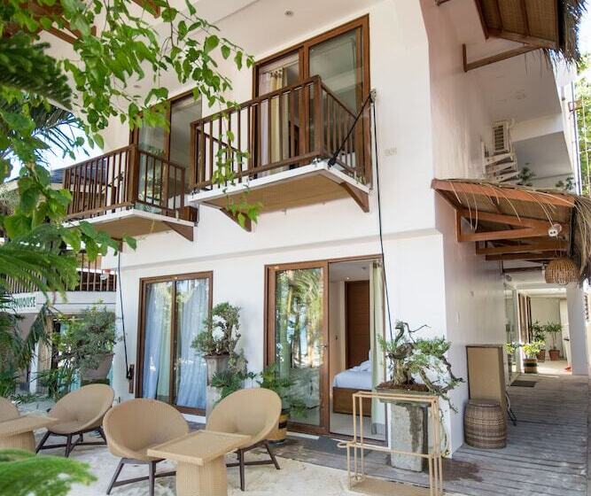 Hotel Signature Boracay Blue