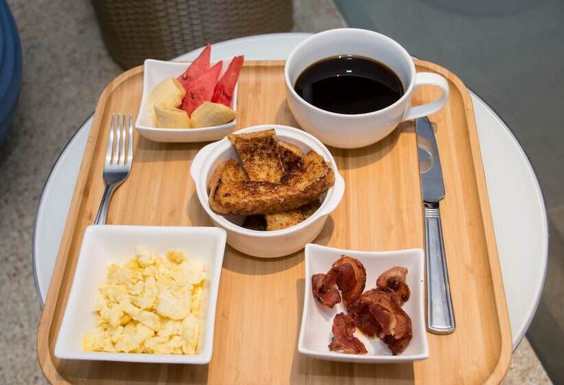 Hotel Signature Boracay Blue