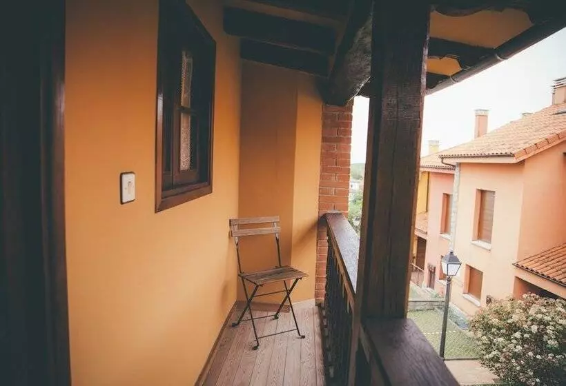 La Guaxa, Casina A 900 M De La Playa De Poo Vv 1371 As