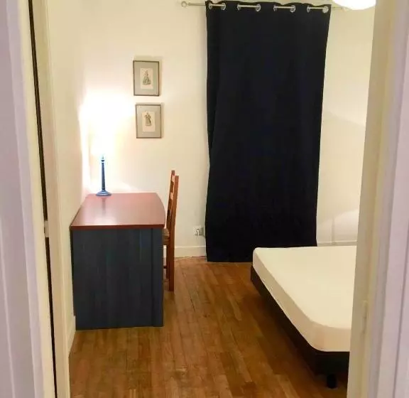 Maison Familiale Spacieuse Pres De Carrouges Avec Jardin