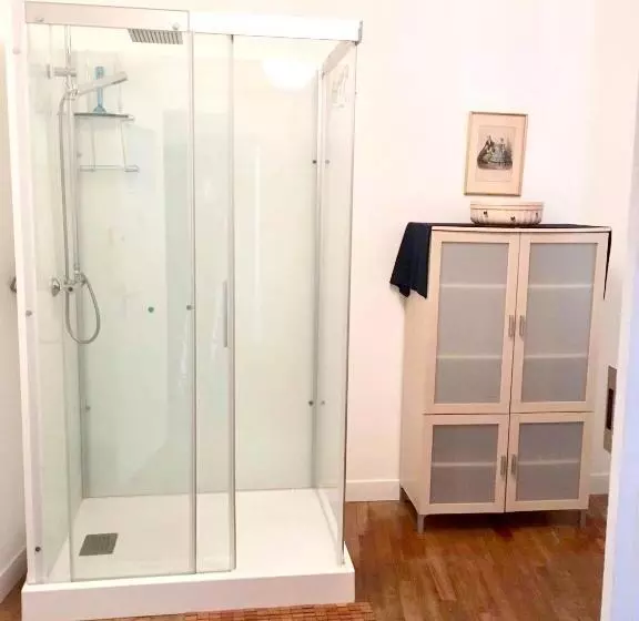 Maison Familiale Spacieuse Pres De Carrouges Avec Jardin