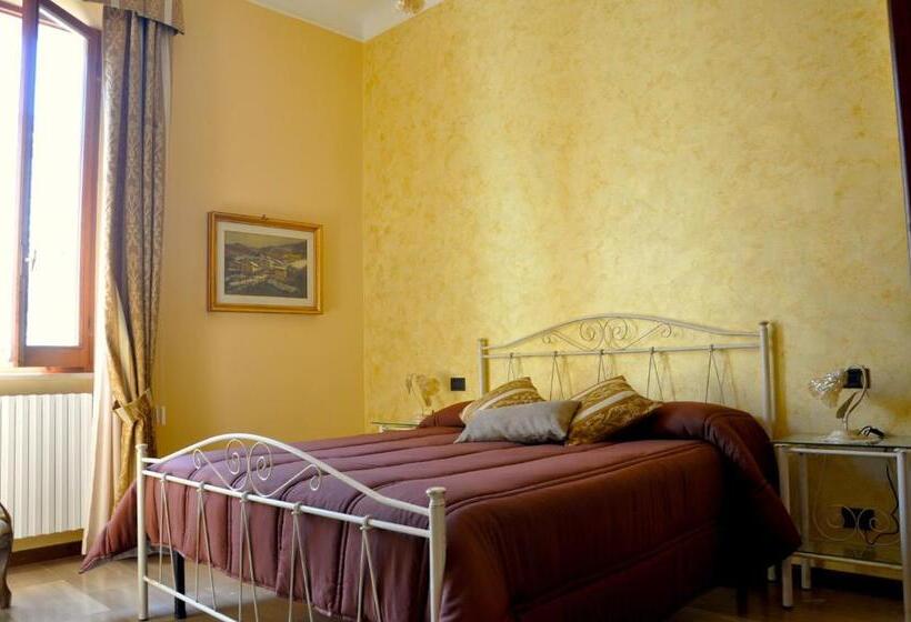 펜션 Villa Del Poeta