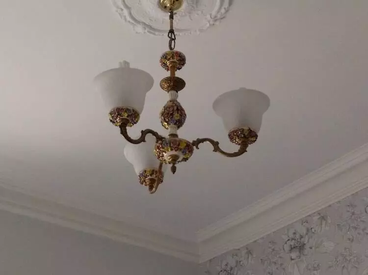 Cragowlet House East