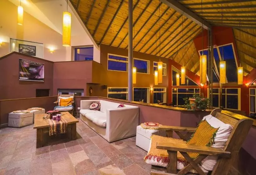 پانسیون Pudu Lodge