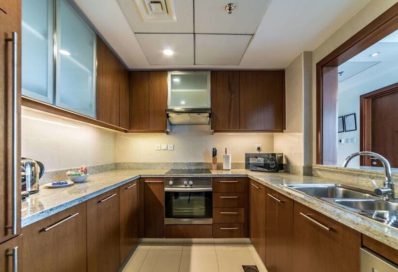 Yanjoon Holiday Homes   Standpoint Tower