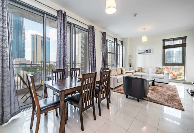 Yanjoon Holiday Homes   Standpoint Tower