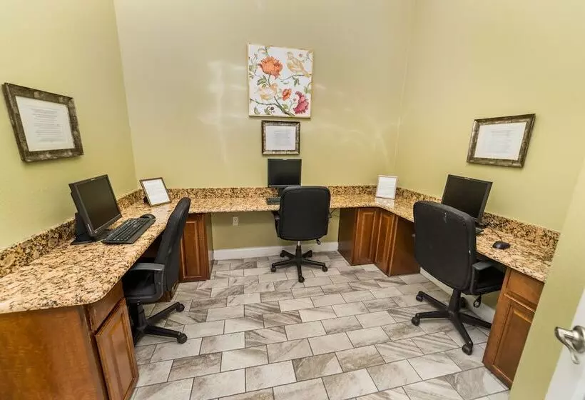 Aco238226 Emerald Island Resort 3 Bed 2.5 Baths Townhome