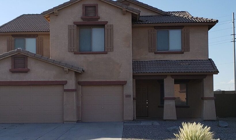 Beautiful Home In Az