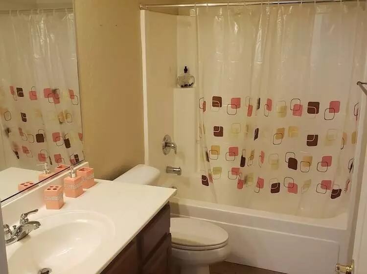 Beautiful Home In Az