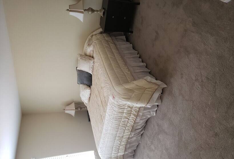 Beautiful Home In Az