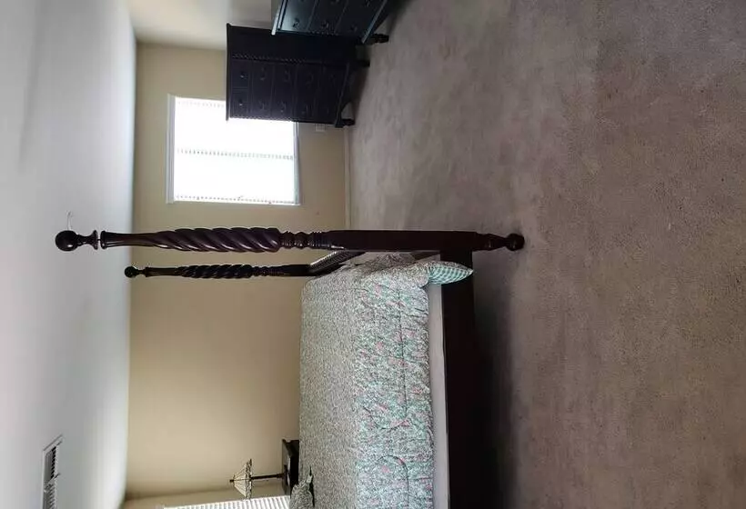 Beautiful Home In Az