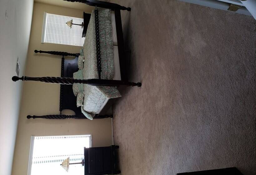 Beautiful Home In Az