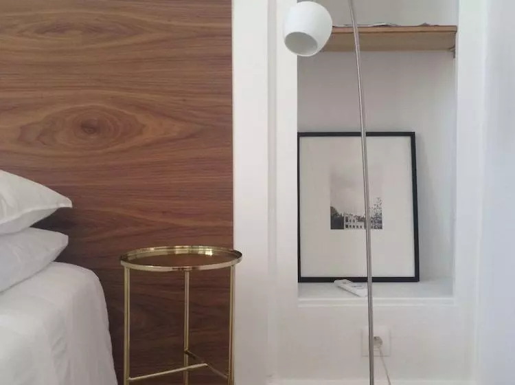 تختخواب و صبحانه La Traversière Chambres D Hôtes