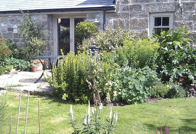 צימר Lower Crankan Farm