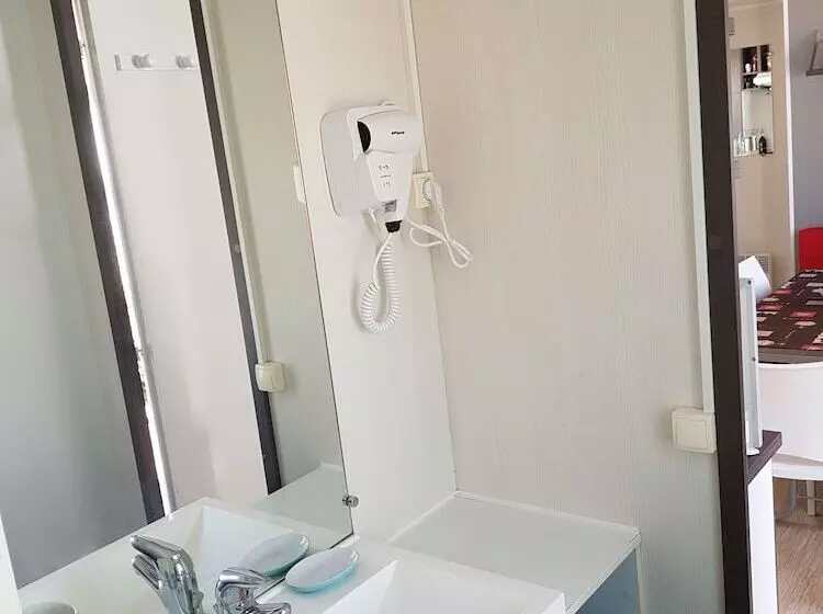 ホテル Mobile Home 3 Chambre Clim Tv Camping 4