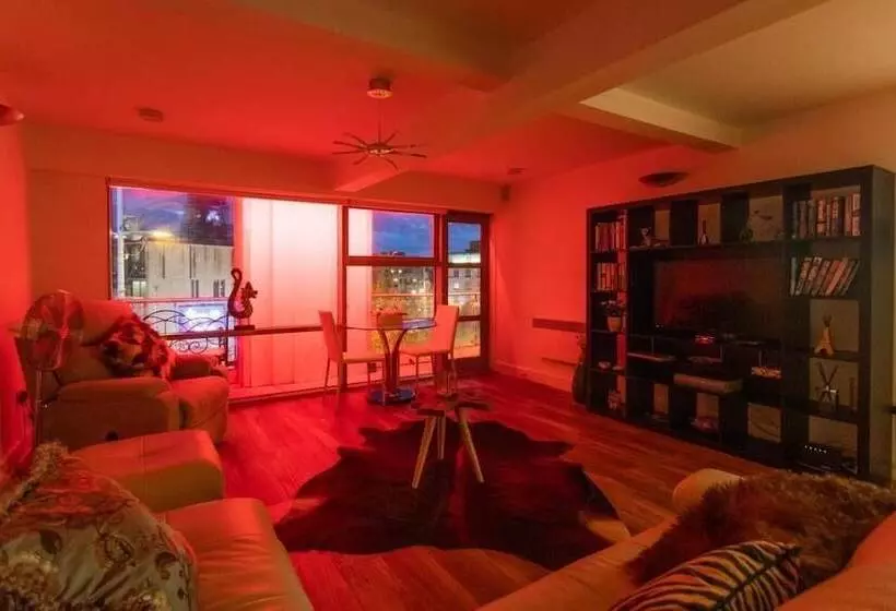 Live In Leeds Millenium Square Apartment