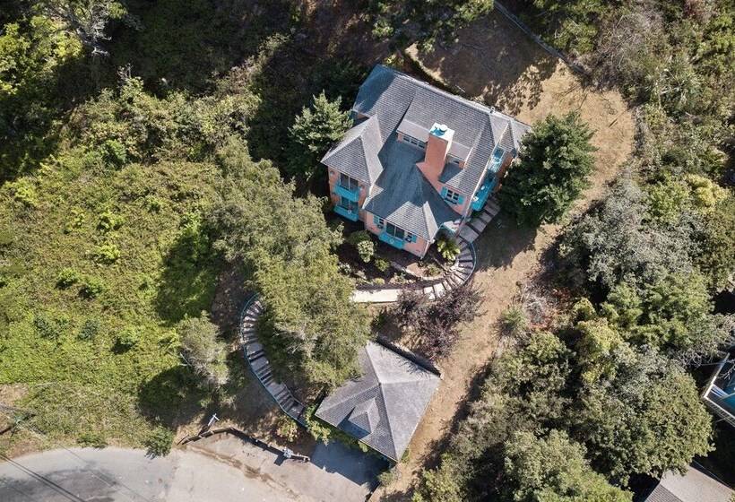 Marbella Lane Tuscan Villa With Hot Tub