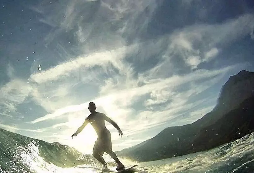 ホテル Camping Les Grillons