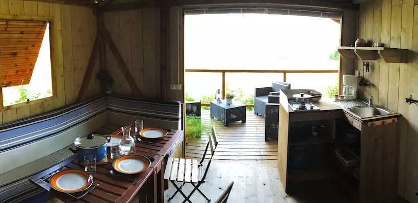 ホテル Camping Les Grillons