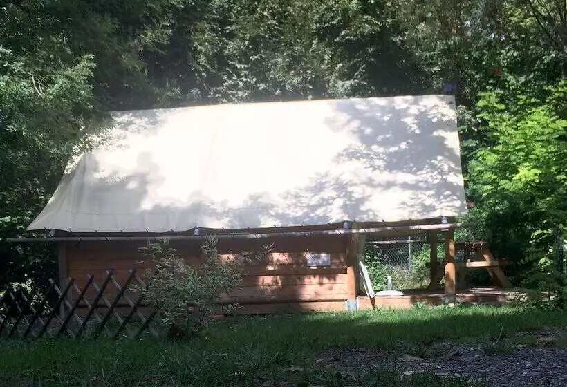 ホテル Camping Les Grillons