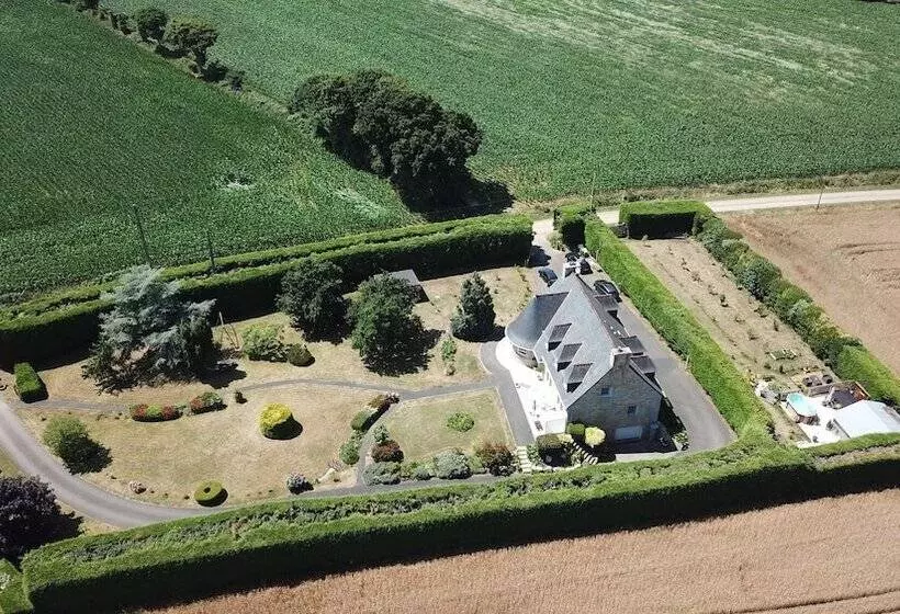 ペンション L Horizon Holiday Apartment