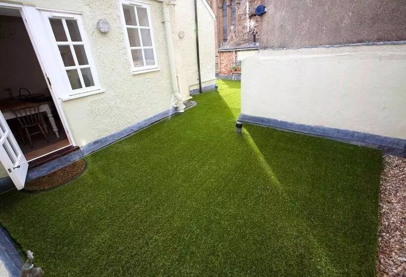 The Apartment Sherborne