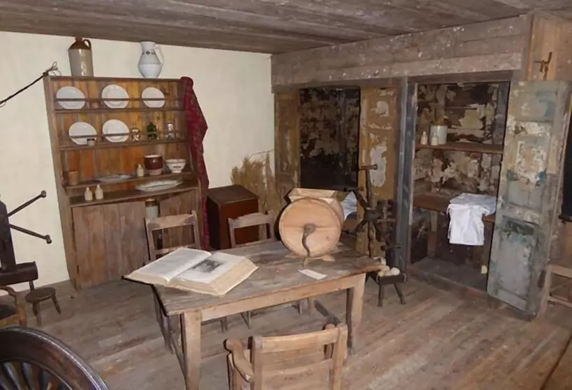 Carden Holiday Cottages