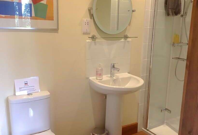 Lackford Lakes Barns