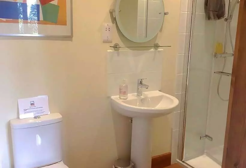 Lackford Lakes Barns