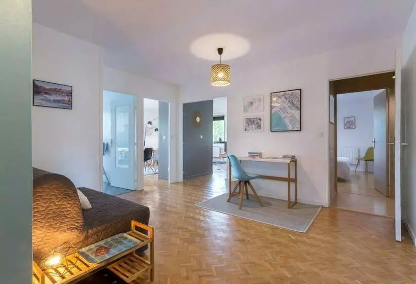 Appartement Lyon Centre Confluence 100 M2 Parking Terrasses