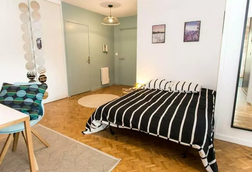 Appartement Lyon Centre Confluence 100 M2 Parking Terrasses