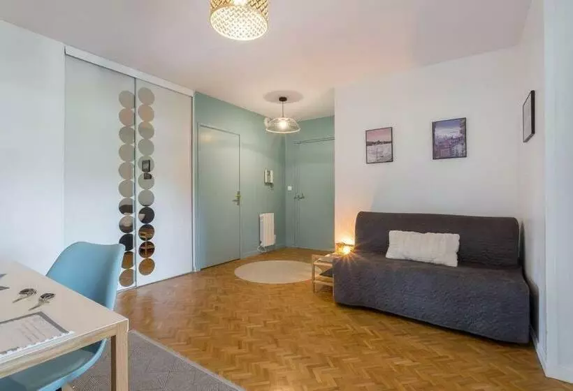 Appartement Lyon Centre Confluence 100 M2 Parking Terrasses