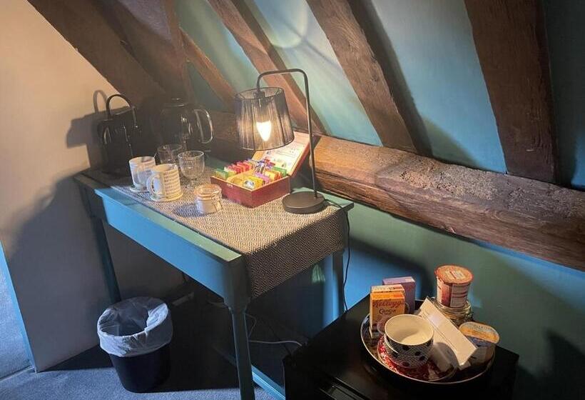 צימר The Kingsbury 7even 8ight