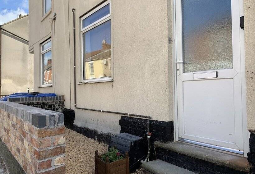 بنسيون Buccleuch Apartment