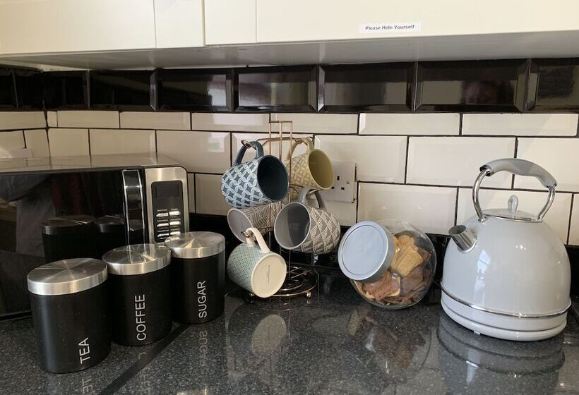 بنسيون Buccleuch Apartment